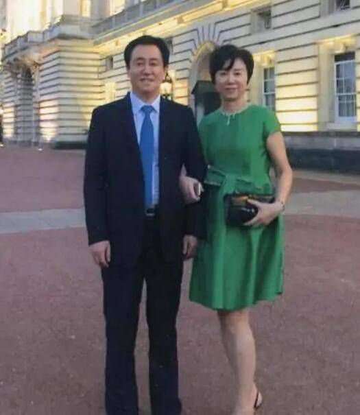 成人久久久精品乱码一区二区三区